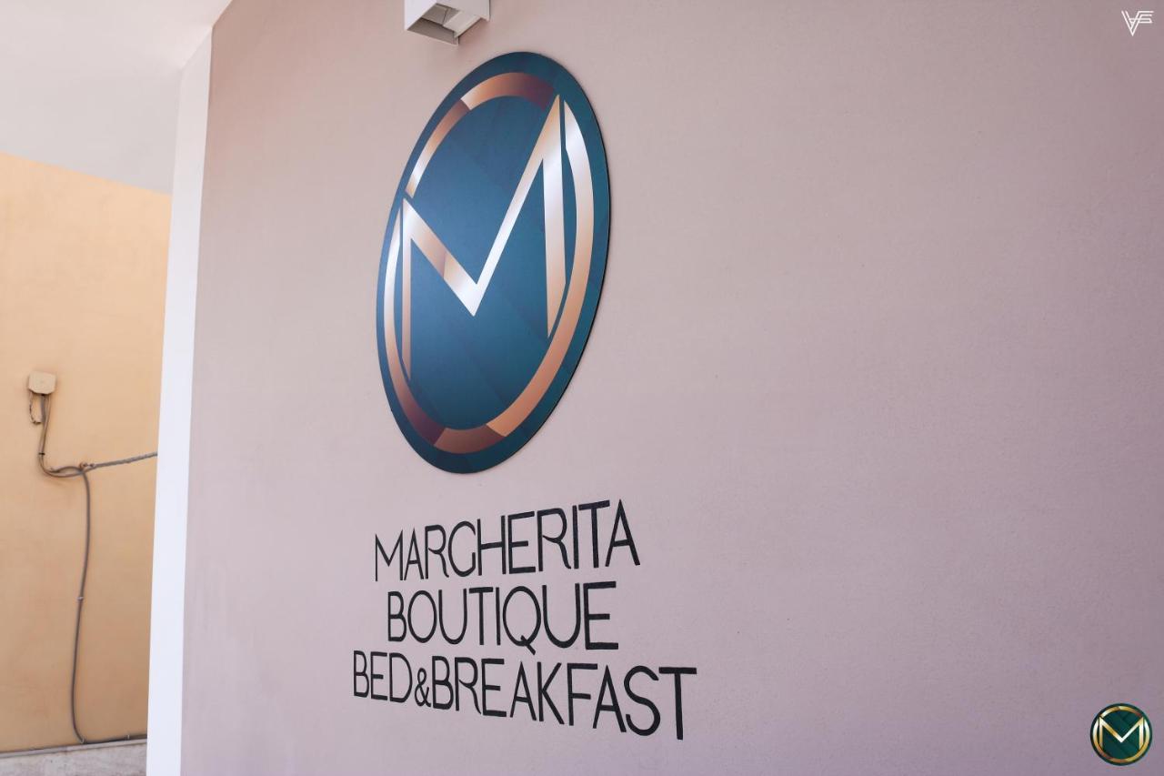 مارغريتا دي سافويا Margherita Boutique Rooms المظهر الخارجي الصورة